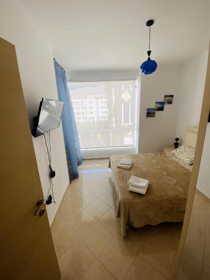 Madernas Bernad Apartment Orikum Esterno foto