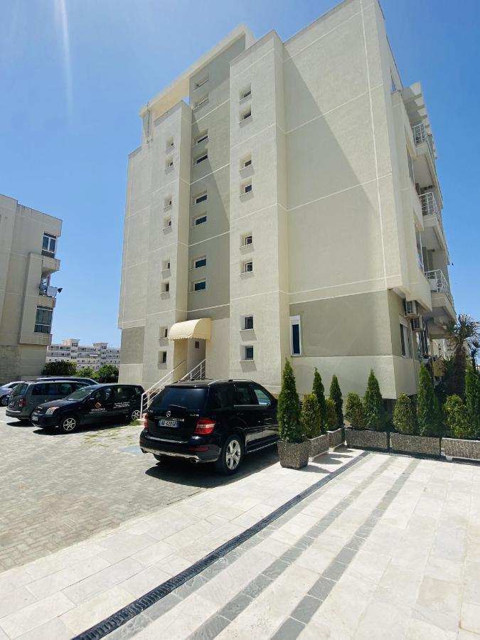 Madernas Bernad Apartment Orikum Esterno foto
